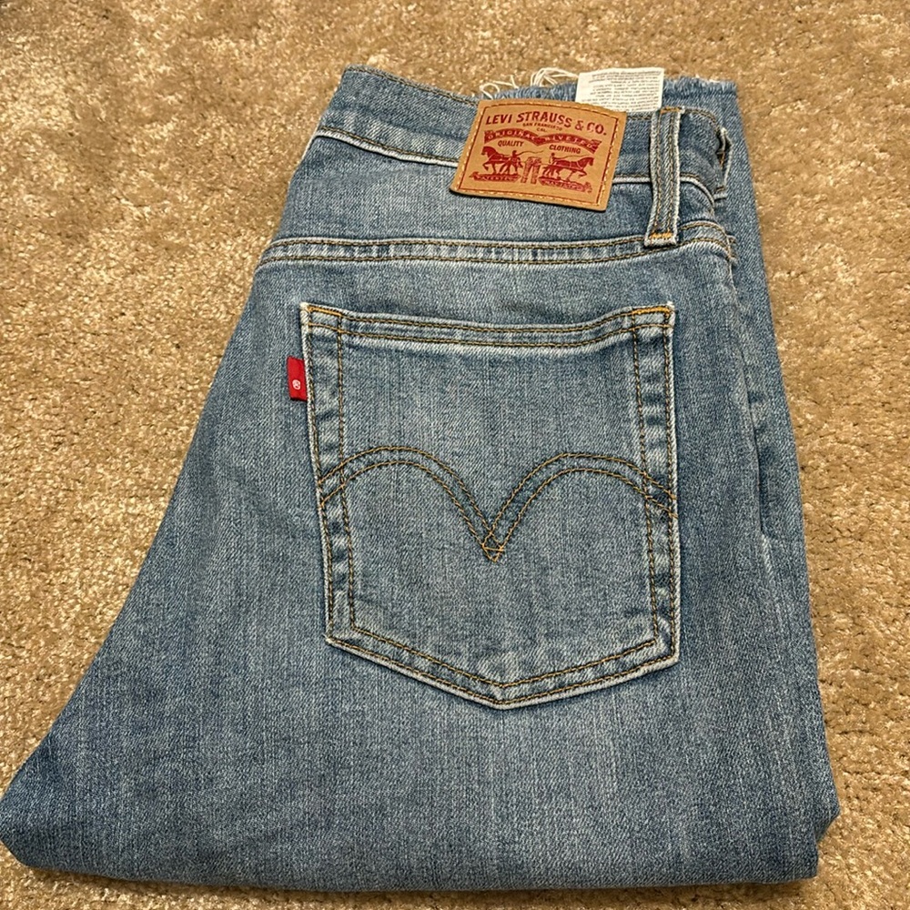 Levi’s Wedgie Skinny Size 27 Jeans